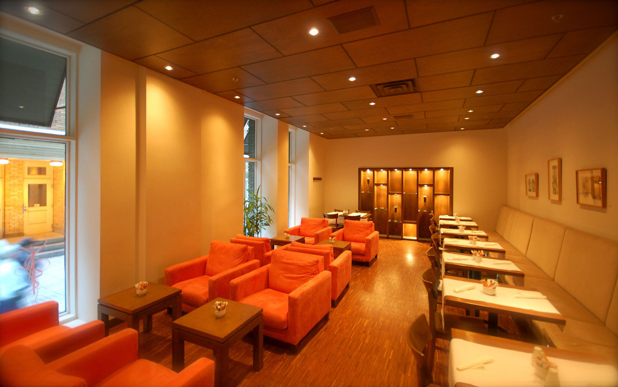 Hotel 71 By Preferred Hotels & Resorts ควิเบกซิตี้ ร้านอาหาร รูปภาพ